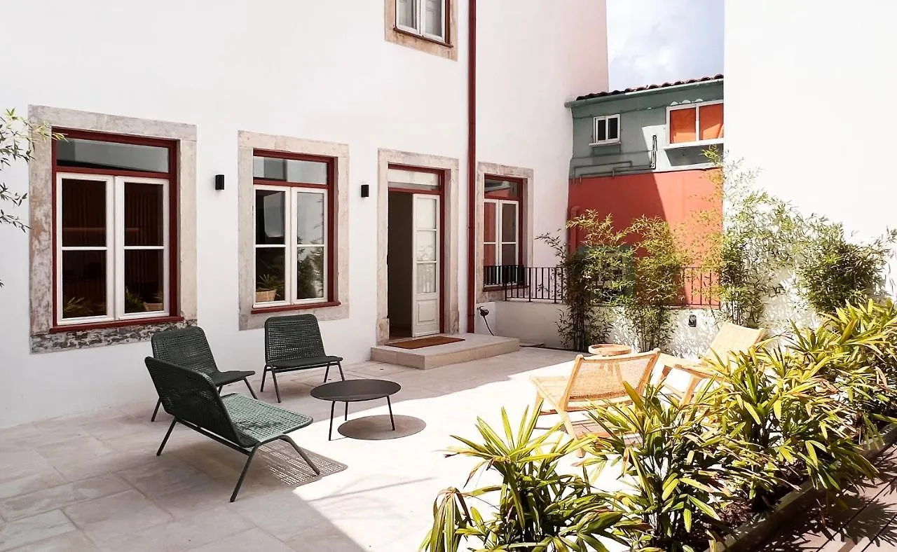 דירות קוימברה Casas Do Patio 0*,