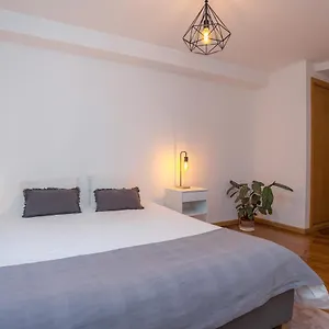 Alta Apartment